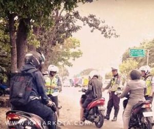 FB_IMG_15408686467087978-01