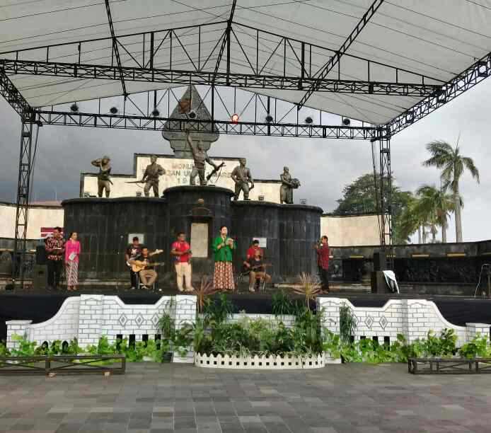 20191210_230230_compress15