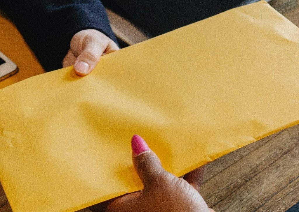 pexels-sora-shimazaki-5673477