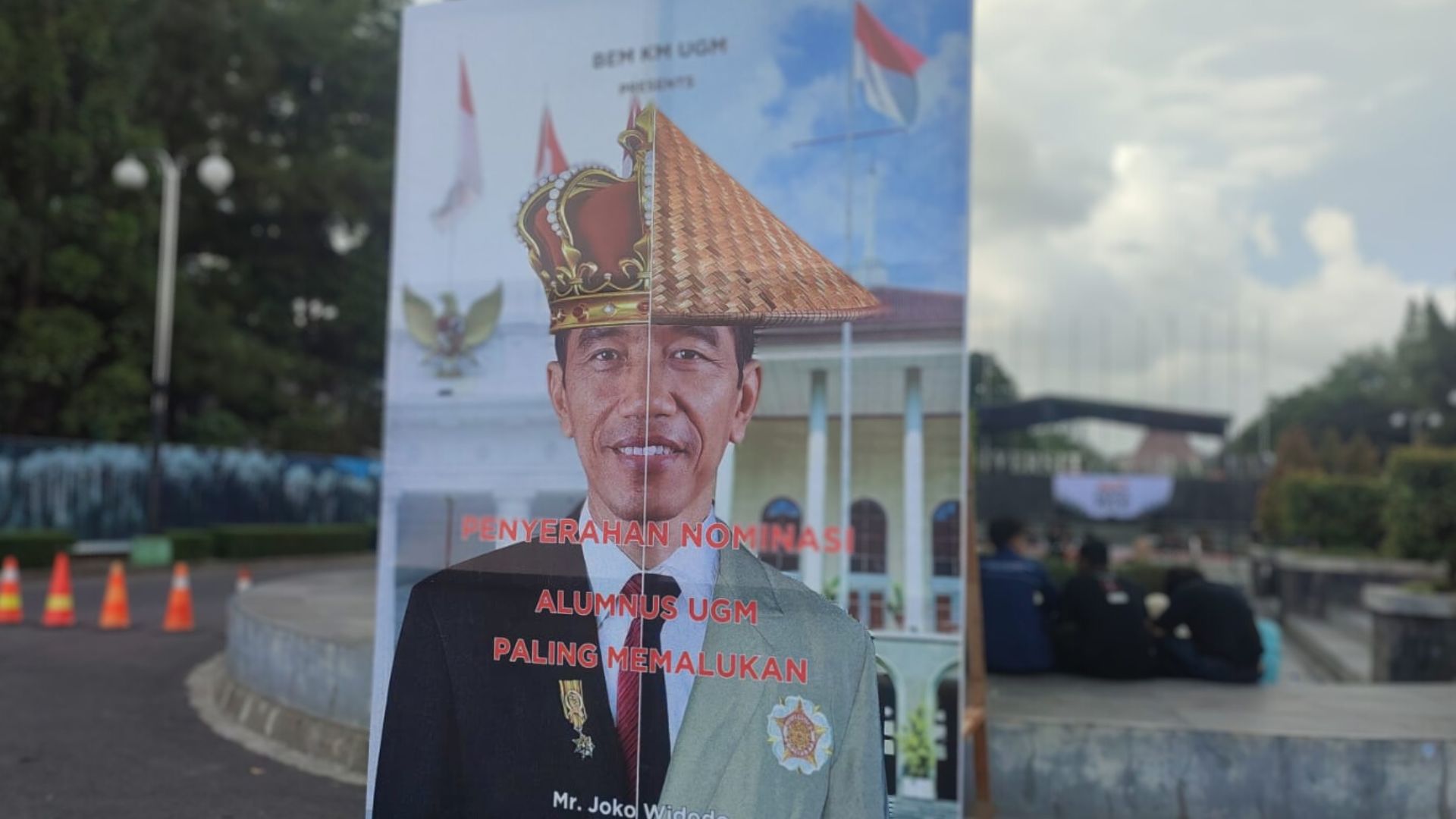 Desain tanpa judul - 2023-12-08T225052.160