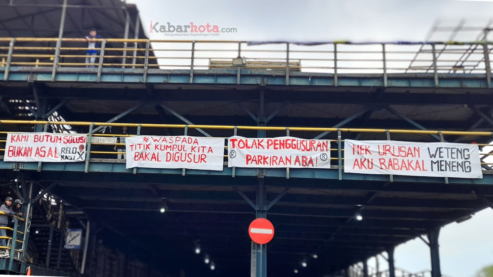 Desain tanpa judul - 2025-05-14T233213.879