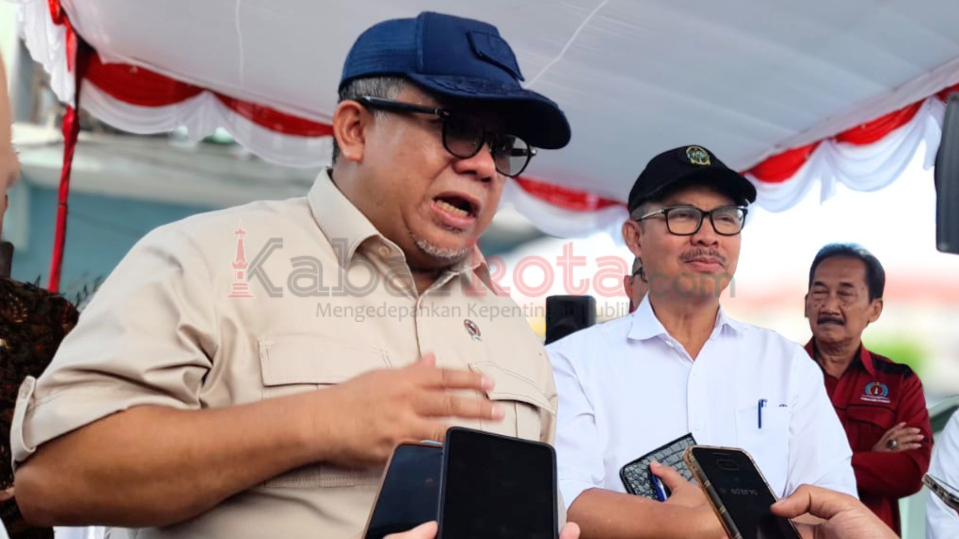 Desain tanpa judul - 2026-05-29T204755.702 Fahri Hamzah